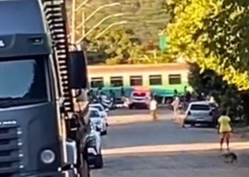 Homem morre após ser atingido por trem de passageiros em Aimorés - Foto: Rede Social