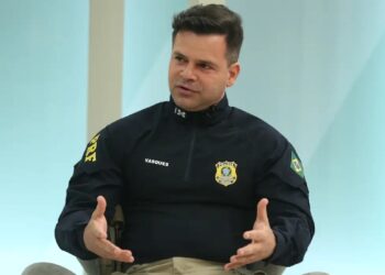 Silvinei Vasques, ex-diretor da PRF condenado pelo STF a 24 anos, é preso no Paraguai ao tentar embarcar para El Salvador com documento falso - Foto: Valter Campanato/Agência Brasil