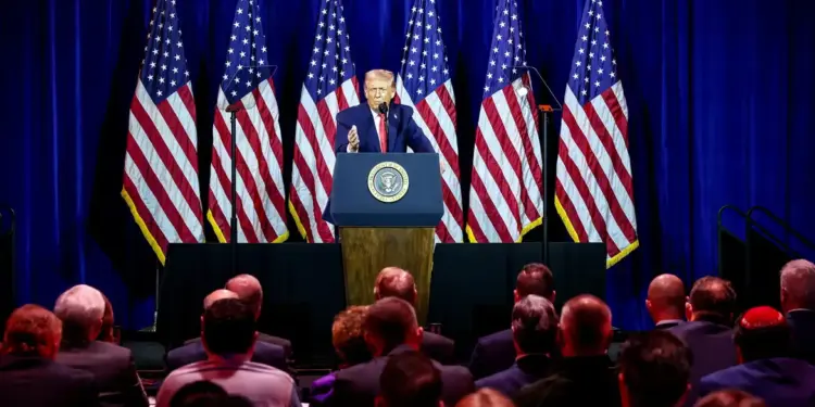 Trump diz que ataque à Venezuela deixou "muitos" mortos - Foto: REUTERS/Kevin Lamarque