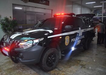 Homem é preso após descumprir medida protetiva e ameaçar família no Noroeste do ES - Foto: PCES