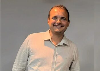 José Lúcio Guaresqui, empresário de 48 anos, morreu após cair de uma falésia de 15 metros de altura Crédito: Reprodução