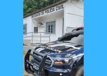 Homem leva vítima à força para delegacia e acaba preso no ES - Foto: PCES