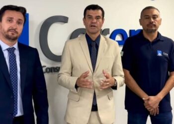 Jonathan Rodrigues (procurador geral do Coren-DF; Elissandro Noronha, presidente do Coren-DF; Alberto César Lopes, Secretário do Coren-DF. oto: Arquivo/Coren-DF