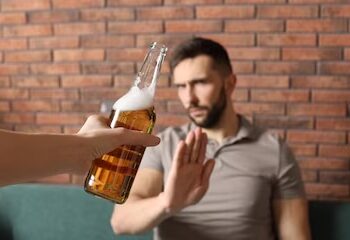 Seis em cada dez brasileiros não consomem álcool: Brasil registra a maior taxa de abstinência da história - Créditos: Freepik