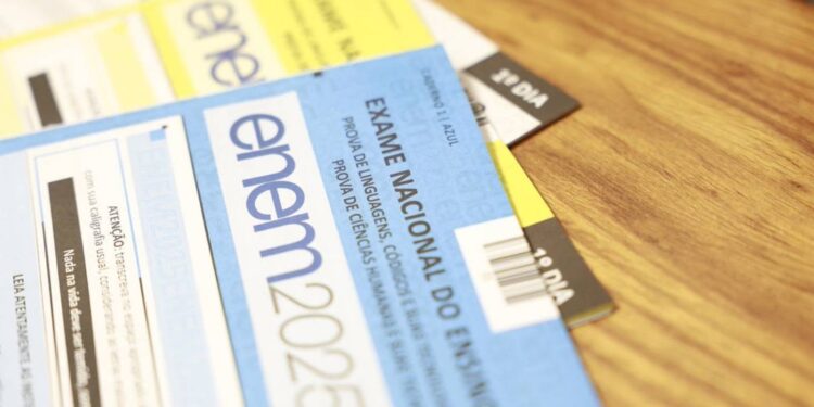 Enem 2025: resultado sai nesta sexta-feira (16); saiba como consultar e aplicar a nota - Foto: Foto: Angelo Miguel/MEC