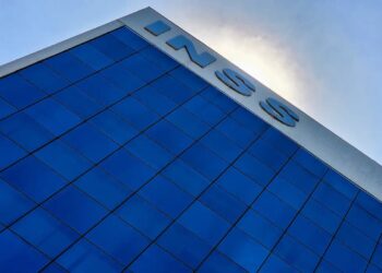 INSS: adoção de fila nacional pode acelerar análise de benefícios - Foto: Rafa Neddermeyer/Agência Brasil