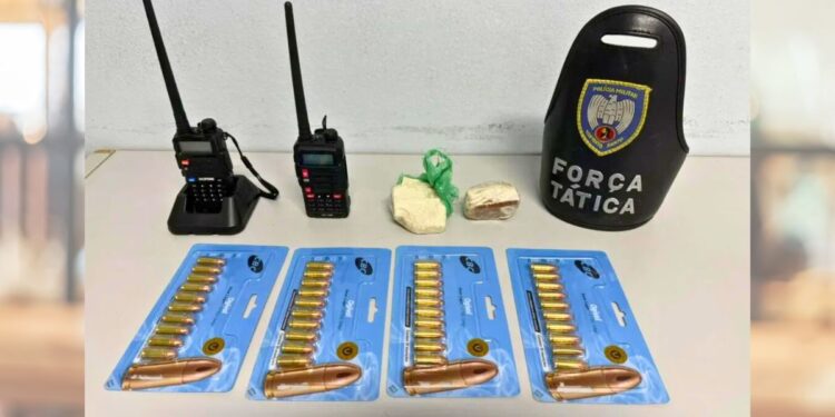 Polícia apreende drogas e munições de uso restrito em Colatina - Foto: PMES