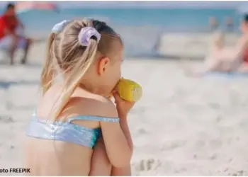 Cuidados para a saúde das crianças em janeiro: como prevenir gastroenterite, desidratação e acidentes nas férias escolares