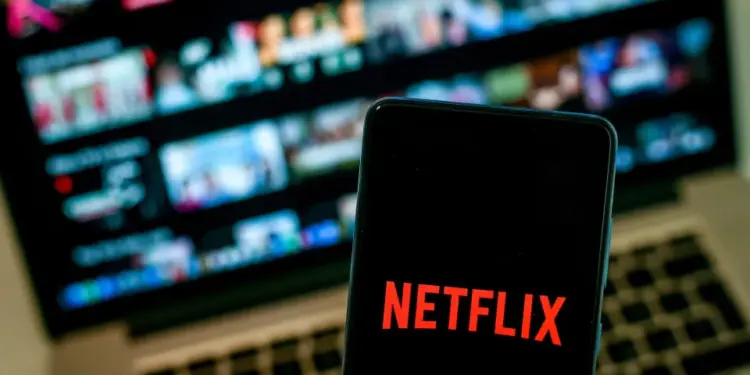 Netflix e Sony Expandem Parceria Global: Filmes Chegam ao Streaming Após Janelas Tradicionais Até 2029
