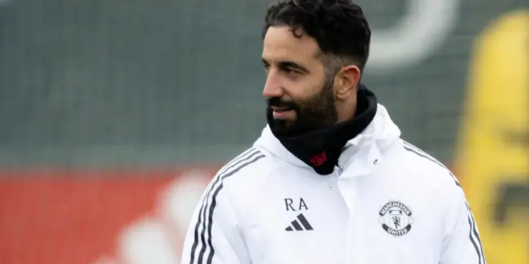 Ex-jogadores do Manchester United não sentem falta de Amorim e criticam método de treino
