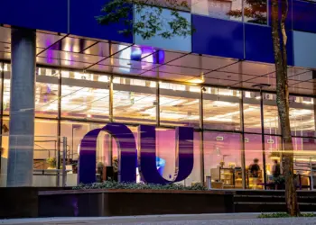Nubank vai falir? Fintech desmente boatos após liquidação do Will Bank e tranquiliza clientes