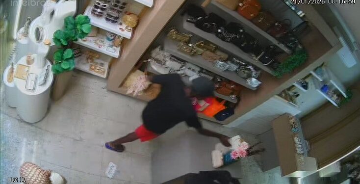 Quatro são detidos após furto a loja de semijoias em Marilândia - Foto: Reprodução