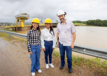 Ação solidária realiza sonho e leva estudante a conhecer a Usina Hidrelétrica de Aimorés - Foto: Divulgação