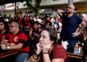 Brasileirão reacende o hábito de assistir aos jogos fora de casa em todo o país - Foto: Tânia Rego/Agência Brasil