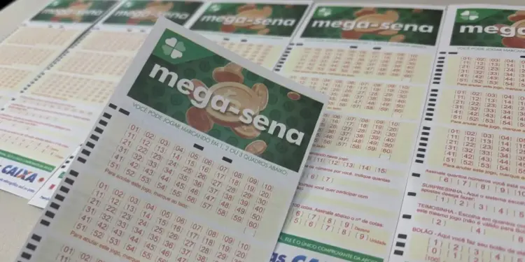 Mega-Sena: Três apostas do Paraná levam R$ 52.559,29 cada ao acertarem a Quina; prêmio principal acumula em R$ 144 milhões