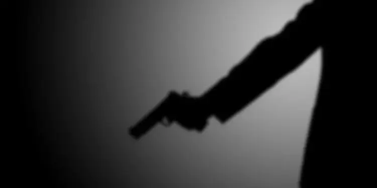 Chacina em bar de Nova Iguaçu: seis mortos em ataque a tiros; duas mulheres vítimas colaterais