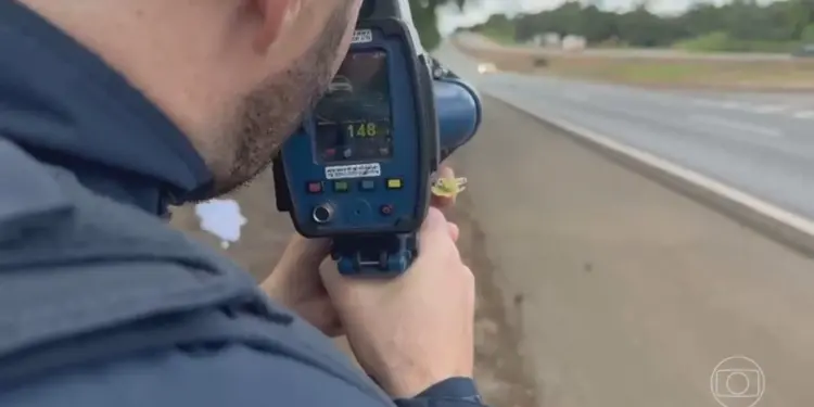 Carnaval 2024: Rodovias Federais Registram Mais Mortes em 6 Anos, PRF Aponta Imprudência e Promete Fiscalização Intensificada