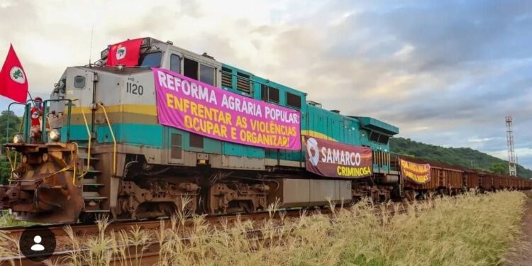 Protesto cancela viagem do trem de passageiros da Vale - Foto: Reprodução