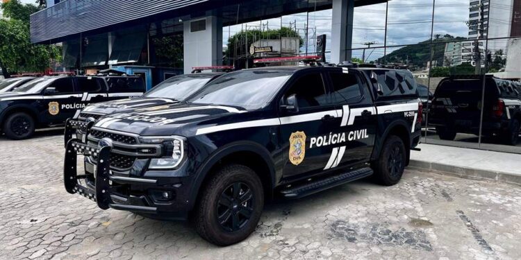 Polícia prende jovem por violência psicológica contra a mãe em Ecoporanga - Foto: PCES