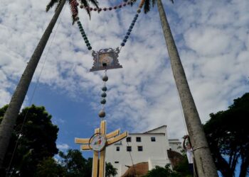 Terço Gigante da Festa da Penha 2026 será inspirado na simplicidade franciscana e terá cor de madeira; saiba detalhes - Foto: Fernando Madeira