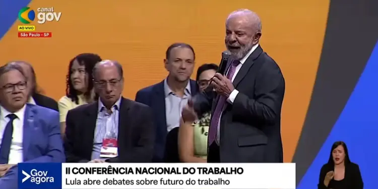 Lula defende acordo para fim da escala 6×1 e jornada diferenciada por categoria
