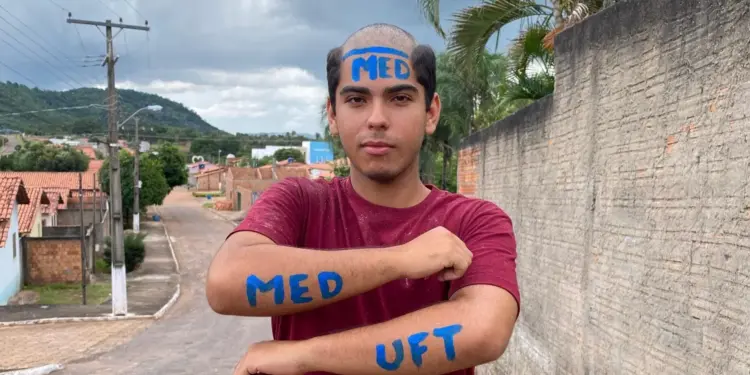 Jovem do Campo é Aprovado em Medicina na UFT com Ajuda de Charlie Brown Jr. e Estudo Intenso