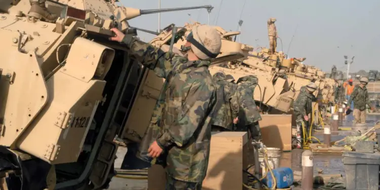 Irã lança mísseis contra base dos EUA no Kuwait e anuncia novos ataques a Israel e alvos americanos