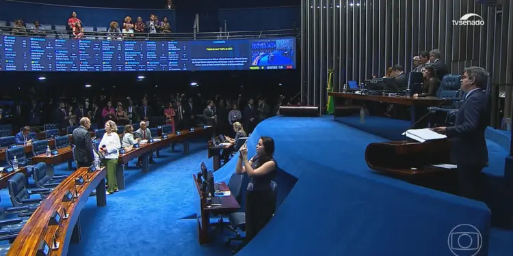 Senado Aprova Criação de 17 Mil Cargos no Executivo Federal com Impacto Bilionário no Orçamento de 2026