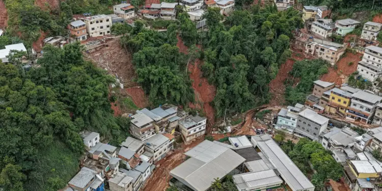 CMN autoriza crédito emergencial de R$ 500 milhões do pré-sal para vítimas das enchentes em Minas Gerais — saiba como pedir e prazos