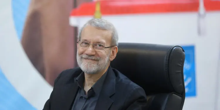 Chanceler Iraniano Afirma que EUA e Israel Não Desestabilizarão o Irã Após Morte de Líder