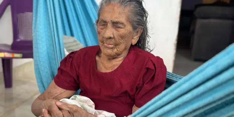 Tia Margarida, de 117 anos, é símbolo de longevidade e resistência em Macapá