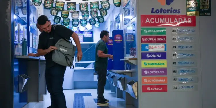 Mega-Sena acumula: prêmio sobe para R$ 8 milhões