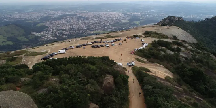 Outono em Atibaia e Região: Clima Ameno, Pôr do Sol Deslumbrante e Turismo em Alta