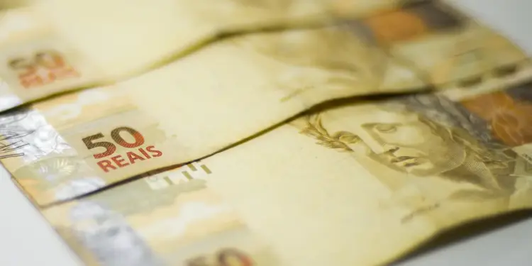 Com precatórios e exceções do arcabouço, previsão de déficit primário sobe para R$ 59,8 bilhões; entenda por que governo ainda projeta superávit