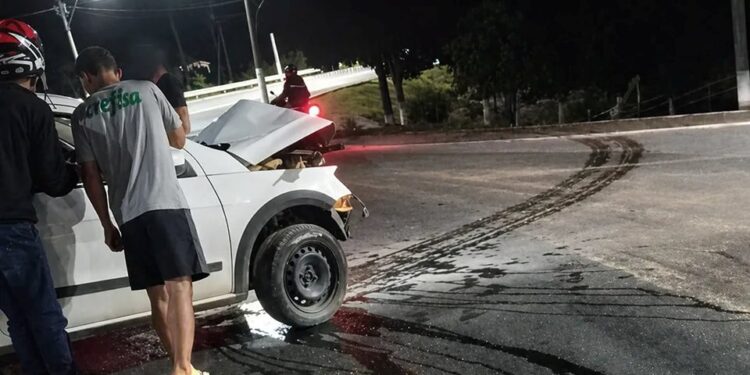 Baixo Guandu: Colisão contra poste deixa uma vítima fatal na BR-259 - Foto: Rede Social