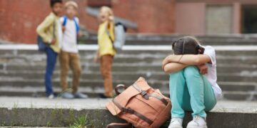 Bullying e cyberbullying avançam no Brasil e expõem falhas na proteção de crianças e adolescentes - Foto: Freepik