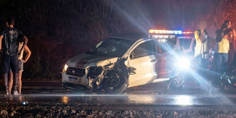 Acidente entre carro e moto deixa uma vítima fatal em Marilândia - Foto: Leitor Colatina em Ação