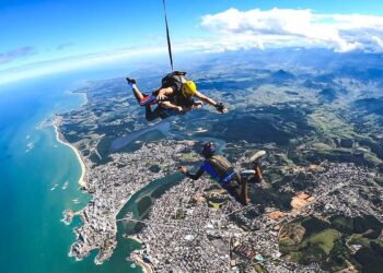 Café invade quadras e até o céu do ES, ganhando novo espaço no estilo de vida do capixaba - Crédito - Skydive ES