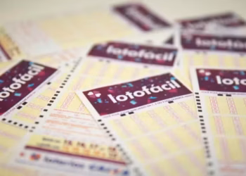 Lotofácil 3652: Ninguém acerta 15 dezenas e prêmio acumula - Foto: Reprodução