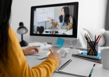 Cursos gratuitos: Qualificar ES abre 22 mil vagas para formação on-line - Crédito: Magnific