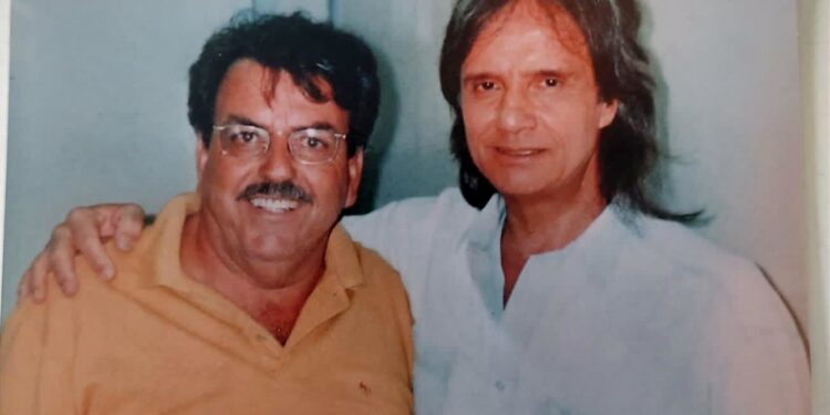 Morador de Colatina possui um dos maiores acervos do país sobre Roberto Carlos - Foto: Arquivo Pessoal