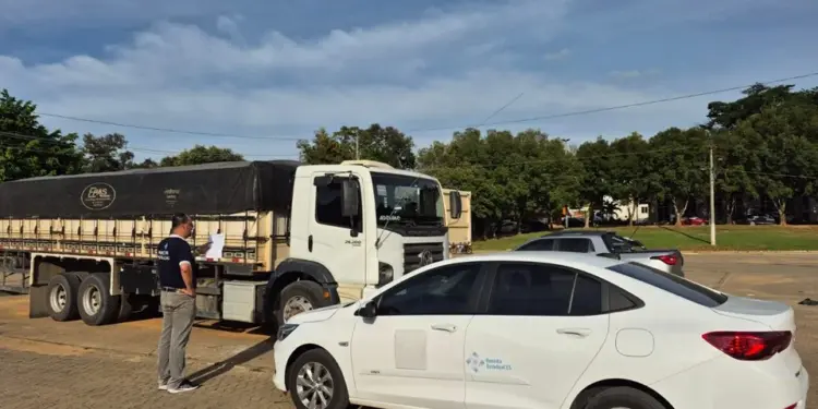 385 sacas de café em transporte irregular são flagradas pela Sefaz-ES no Norte do Estado - Foto: Sefaz