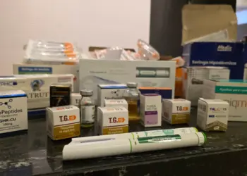 Suspeitos de contrabando de “canetas emagrecedoras” no ES são presos em operação da PC - Foto: PC