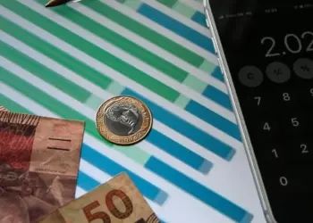 Novo Desenrola Brasil: Ministério da Fazenda lança simulador online para renegociar dívidas