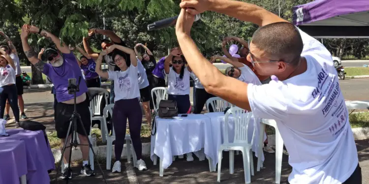 Mobilização Nacional Cobra Acesso a Tratamento e Direitos para Pacientes com Fibromialgia no SUS - Foto: Reprodução/Agência Brasil