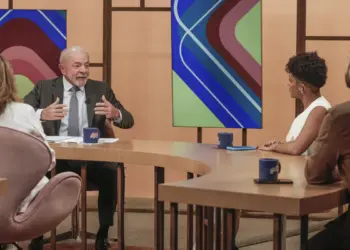 Lula pressiona por jornada de 40 horas e critica 'brincadeira' com redução de jornada - Foto: Agência Brasil