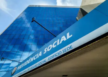 INSS Libera Pagamentos de Maio Nesta Segunda (25): Veja o Calendário Completo para Aposentados e Pensionistas - Foto: Reprodução/Agência Brasil