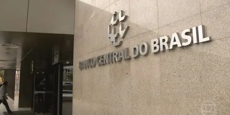 Dinheiro de clientes do Master migra para grandes bancos após liquidação, revela Banco Central - Foto: Agência Brasil