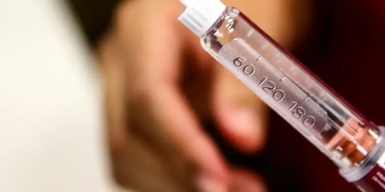 Anvisa aprova Ozivy, primeira caneta análoga ao Ozempic para o tratamento de diabetes tipo 2 no Brasil - Foto: Reprodução