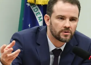 Pix Fora de Discussão com EUA, Afirma Governo; Críticas à Oposição Brasileira no Exterior - Foto: Reprodução